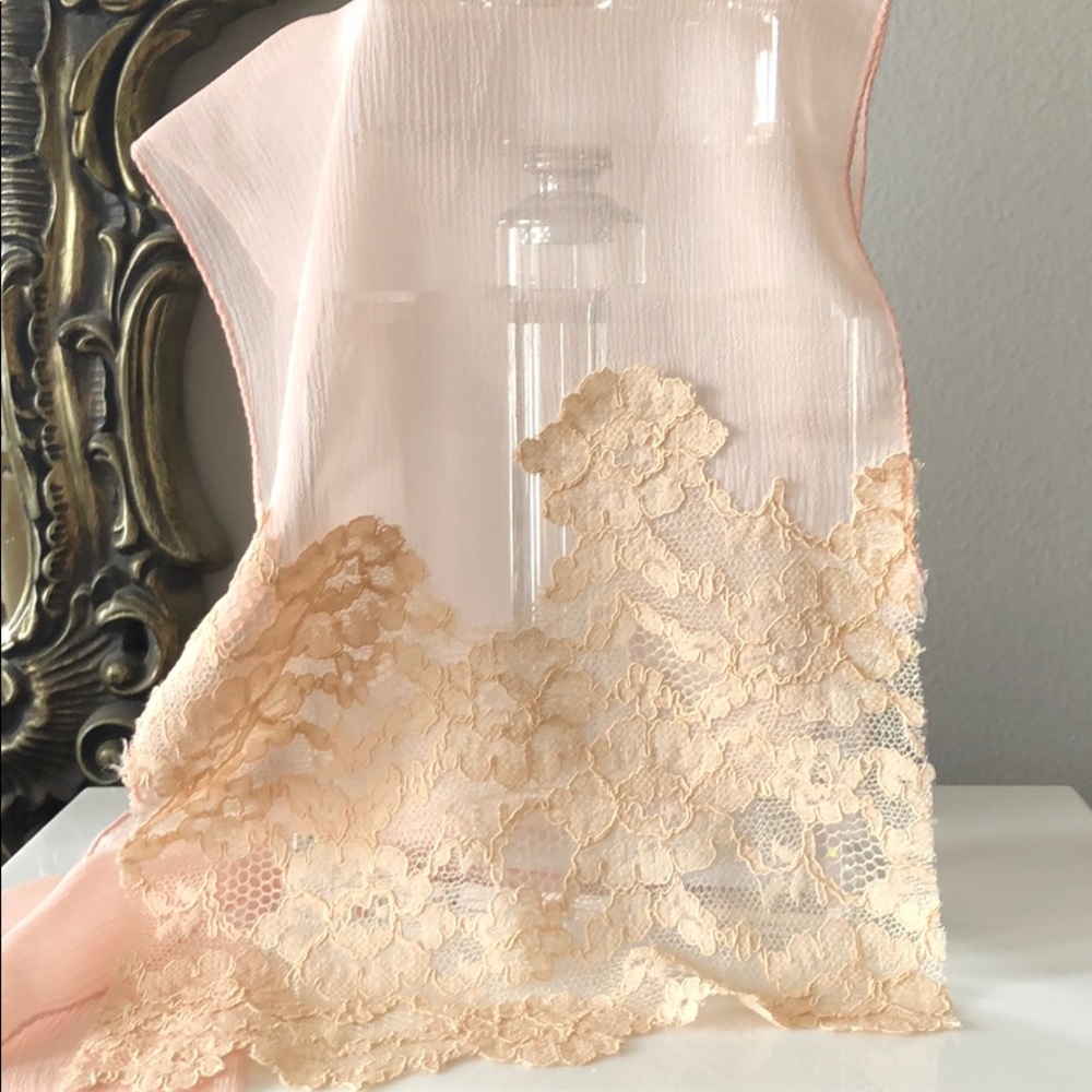 New Y2K Banana Republic powder pink sheer silk scarf with Lace